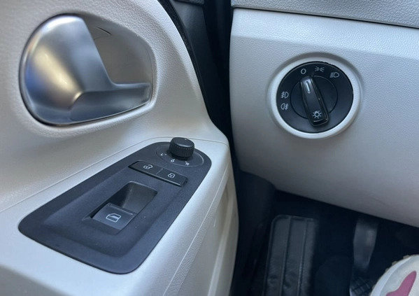 Volkswagen up! cena 18777 przebieg: 164000, rok produkcji 2013 z Trzcianka małe 79